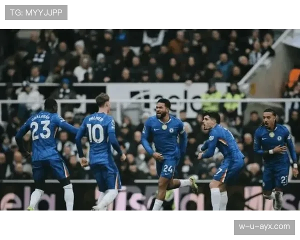 维拉连胜势头强劲，状态回暖成英超焦点