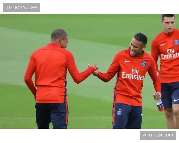 姆巴佩携手内马尔前队友加盟新东家，强强联手状态回升