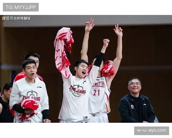 上海申花战术困局与争冠野心的激烈碰撞