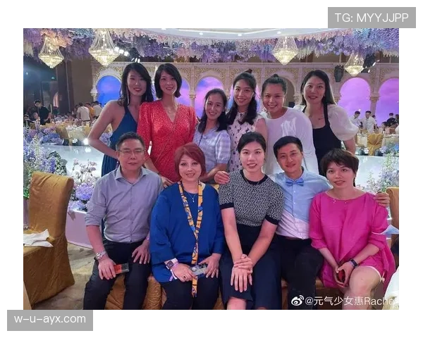 魏秋月退役后住的别墅，比我们小区十套房还大