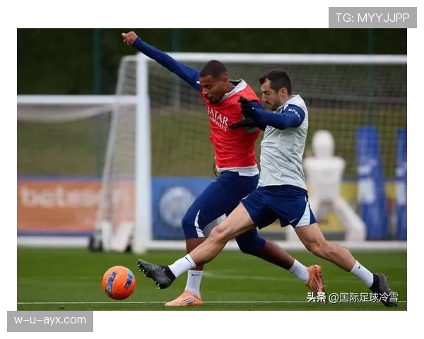 国际米兰中场提速乏力，缺少关键爆点球员，对整体进攻转换节奏造成影响